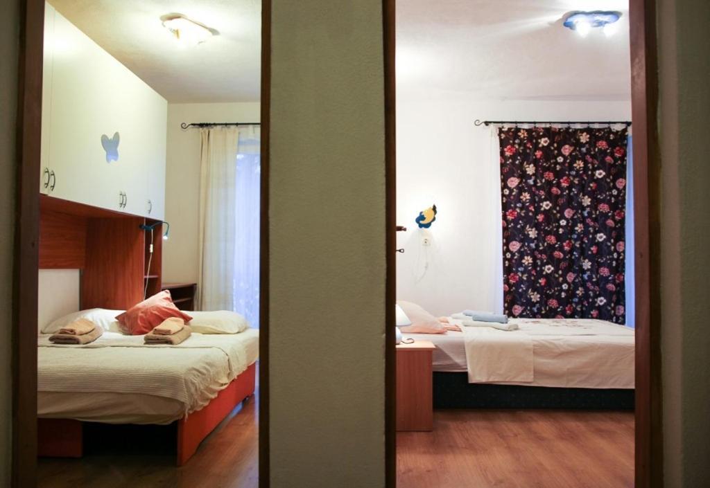 Apartments By The Sea Makarska - 15200 Exterior foto