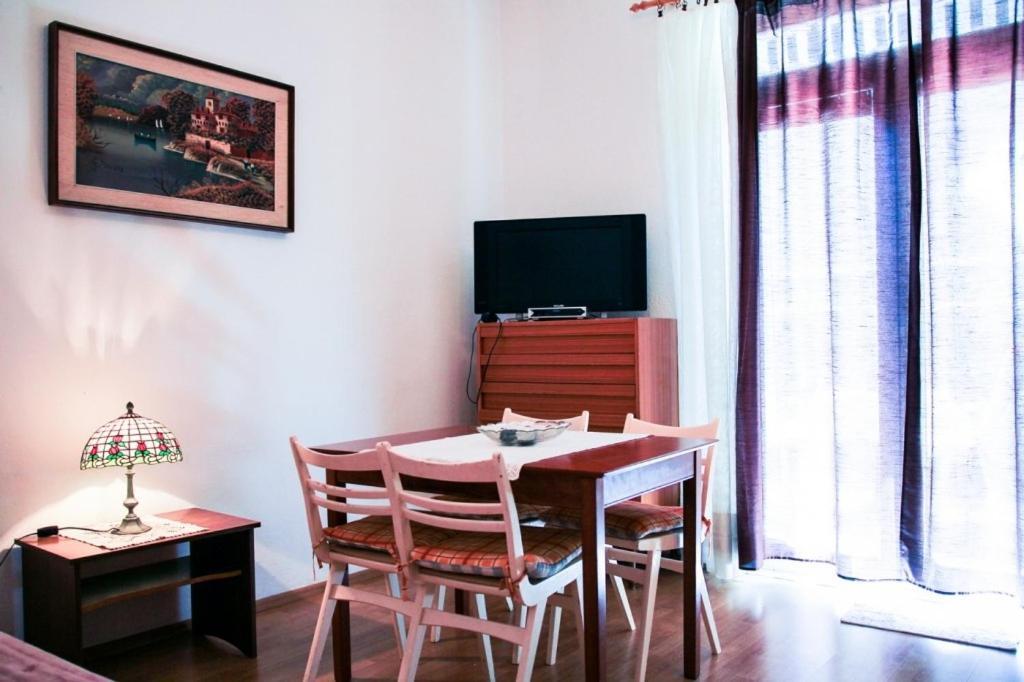 Apartments By The Sea Makarska - 15200 Exterior foto
