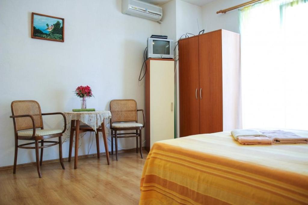 Apartments By The Sea Makarska - 15200 Exterior foto